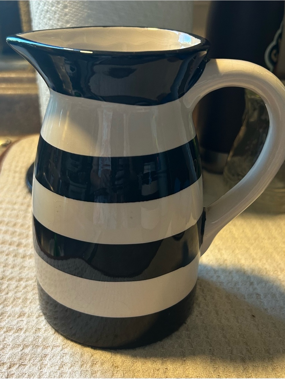 Set of 2 Striped Ceramic Pitchers in Black and White